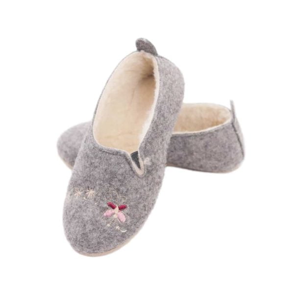 Woolly Slippers – Conforto Natural para os Seus Pés