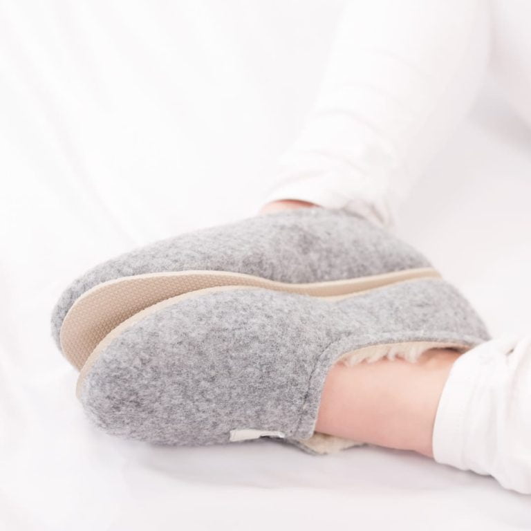 Woolly Slippers – Conforto Natural para os Seus Pés